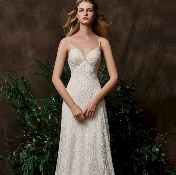 Chic Nostalgia Ellie Dress, size 8, beaded ivory lace - Picture 2 of 2